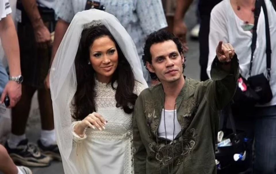 نگاهی به تاریخچه‌ی پر فراز و نشیب ۴ ازدواج جنیفر لوپز پیش از بن افلک