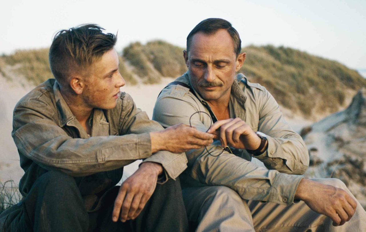 ۱۰ فیلم جنگی برتر دهه ۲۰۱۰ تا ۲۰۲۰؛ از Land of Mine تا Beneath Hill ۶۰