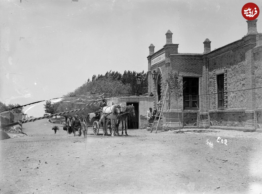 (تصاویر) از «اسب شاه» تا «عوارضی کرج»