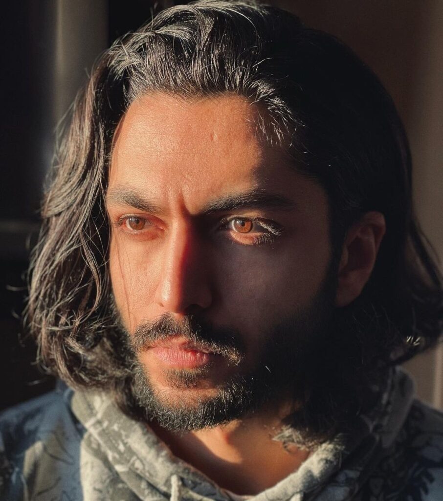 (تصاویر) بیوگرافی، عکس‌های شخصی و زندگی خصوصی کیسان دیباج