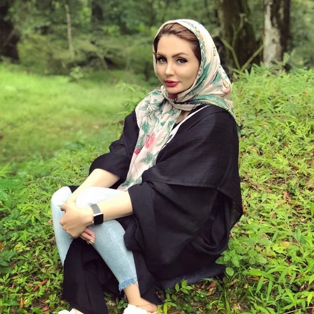 (تصاویر) زندگی خصوصی، عکس‌های شخصی و بیوگرافی سارا احمدیان ////