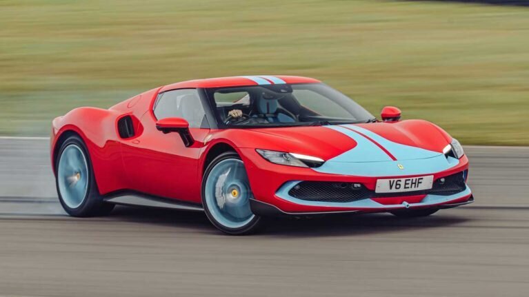 خودرویی که اصالت «فراری» را زیر سؤال برد