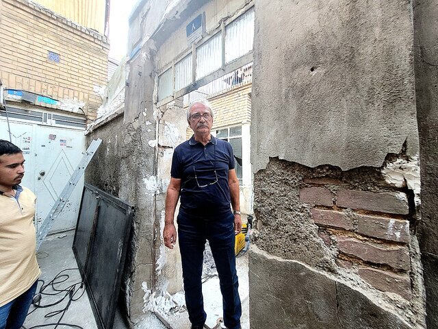 قفل خانه «هوشنگ مرادی کرمانی» شکسته شد!////