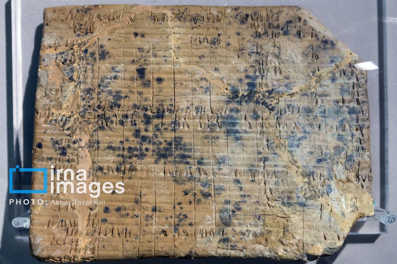 گِل‌نِبِشته‌های هخامنشی به ما چه می‌گویند؟////