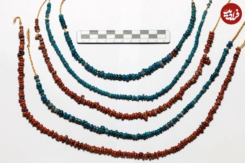 کارگاه شیشه‌گری با شیشه‌های رنگارنگ بعد از ۳ هزار سال از زیر خاک بیرون آمد