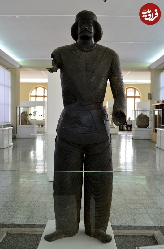 سپهبد رستم سورِن‌پَهلَو؛ دلاور تاریخ‌ساز ایرانی که به یک افسانه تبدیل شد