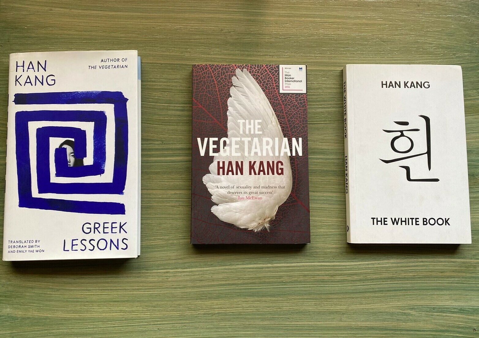 رکوردشکنی برنده نوبل ادبیات / فروش یک میلیون نسخه کتاب در یک هفته