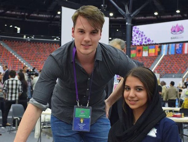 زندگی خصوصی، عکس‌های خصوصی، حواشی و بیوگرافی سارا خادم الشریعه (تصاویر)