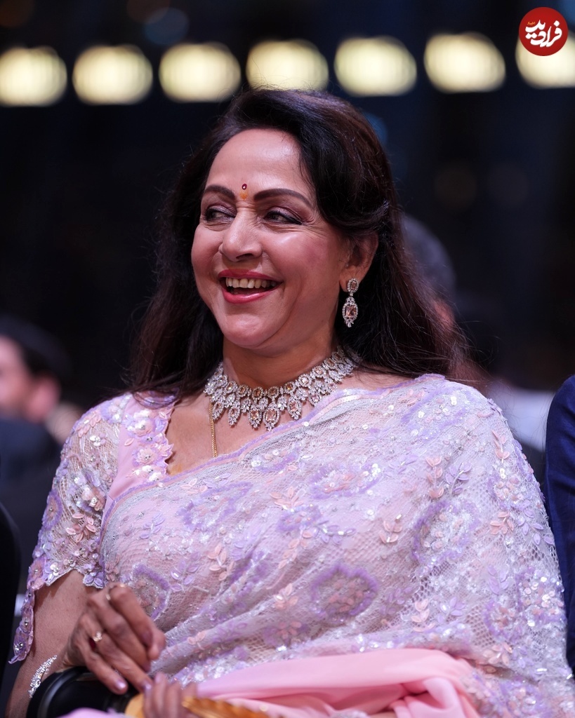 تغییر چهره تماشایی «بسنتی» فیلم هندی شعله بعد ۴۹ سال در ۷۵ سالگی (تصاویر)