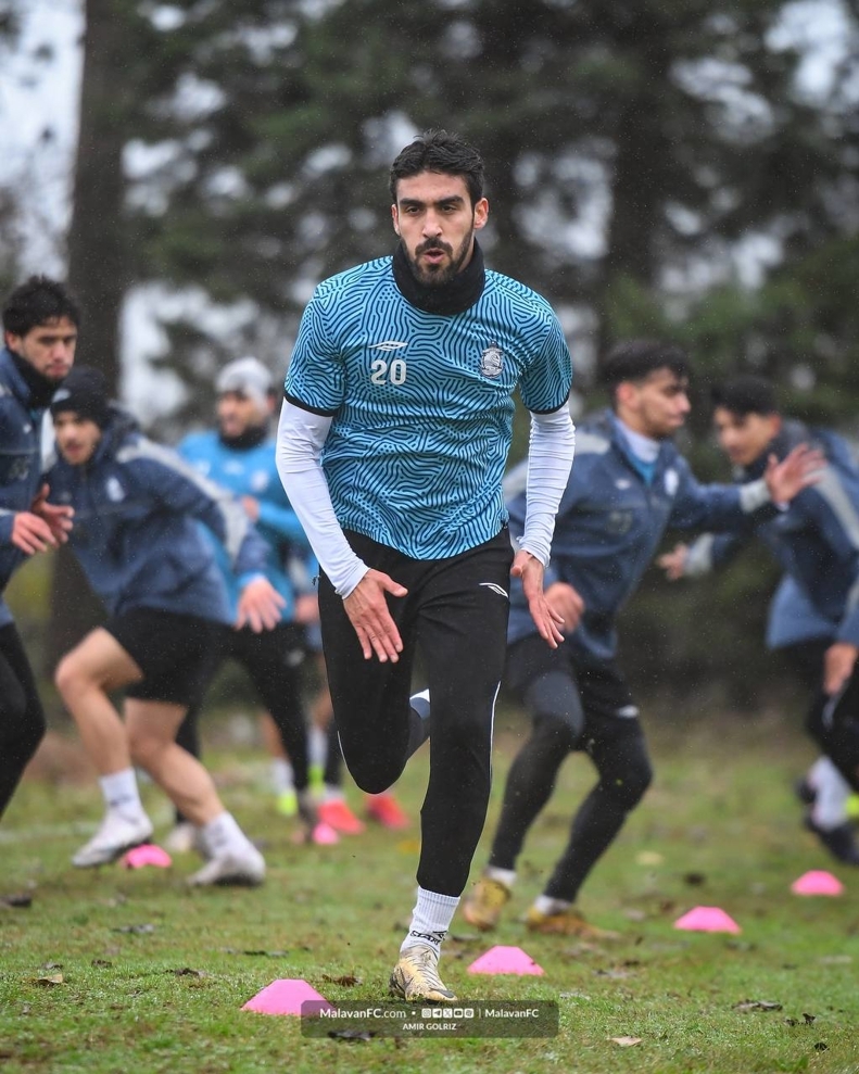 (عکس) انگیزه بالای امید نور‌افکن و دیگر ملوانان قبل از بازی با پرسپولیس