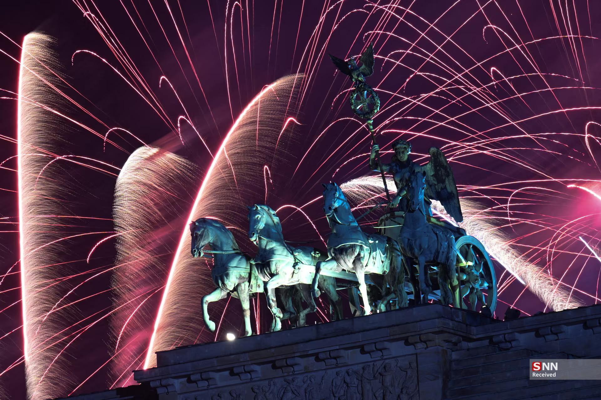 سال نو میلادی 2025