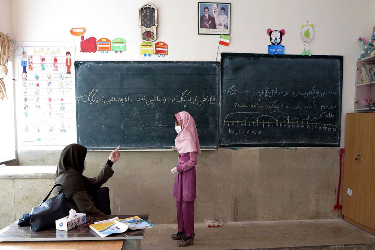 نگاهی به وضعیت نظام آموزش و پرورش در ایران